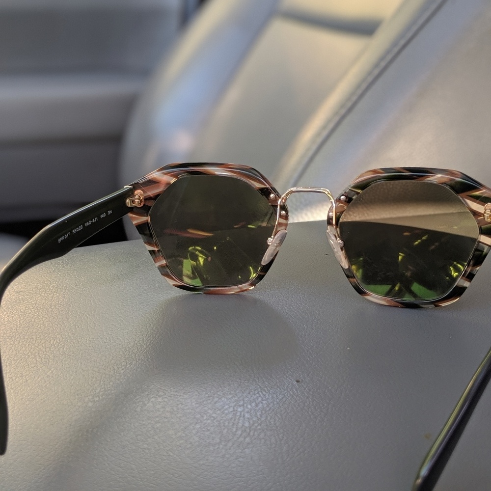 Prada glasses - Picture 5 of 6